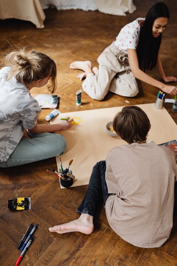 Kids doing arts and crafts